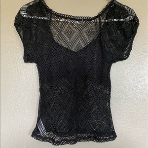 Pre-Teen Top. 👜 3/$20